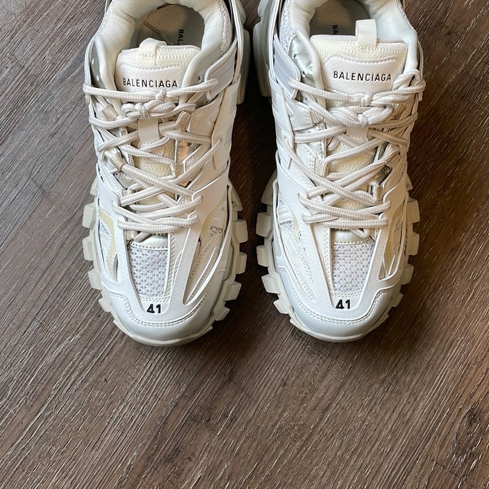 Balenciaga sneakers size 41